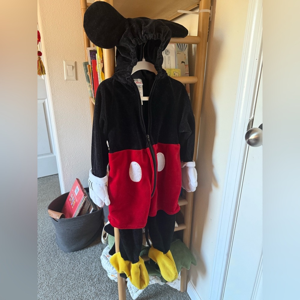 18-24M Disney Store Mickey Mouse Costume